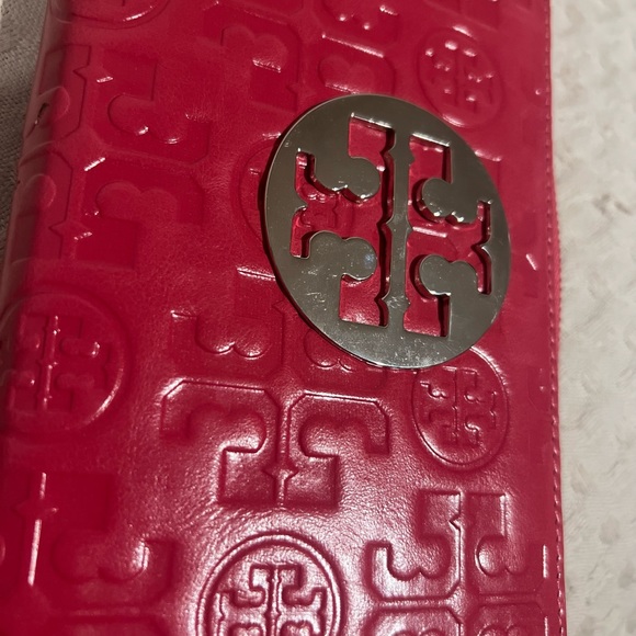 tory burch hot pink purse wallet zipped large monogram - Picture 9 of 9